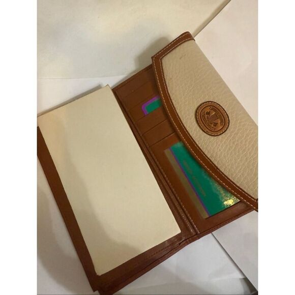 Michael Stevens Women's Leather Triple Frame Checkbook Wallet Clutch Cream NWOT - Picture 3 of 10